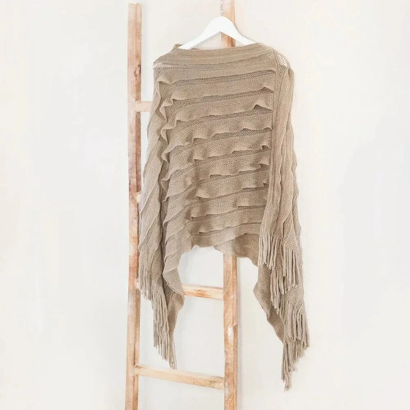 Anthropologie Sweaters - ANTHRO MOTH NEUTRAL TAN RUFFLE FRINGE SHAWL SHRUG PONCHO SWEATER